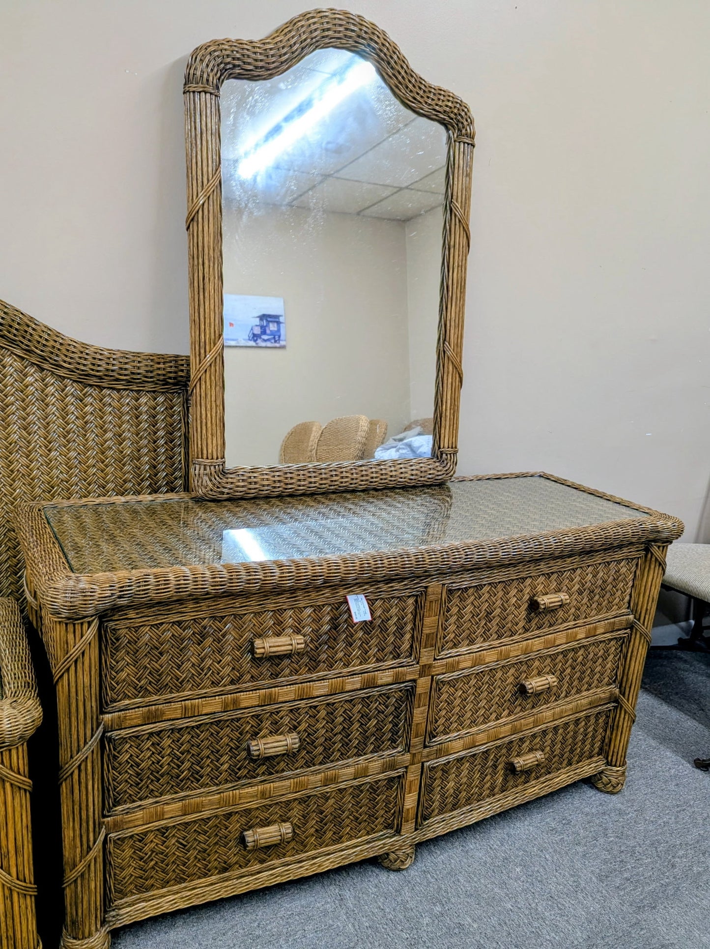 BEDROOM SET
