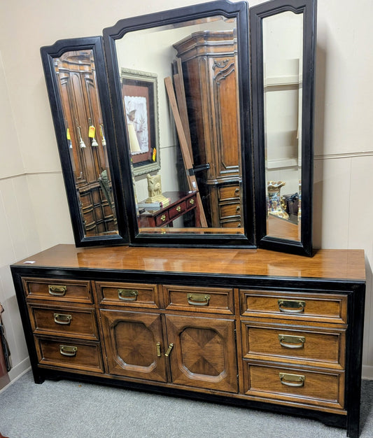 THOMASVILLE DRESSER