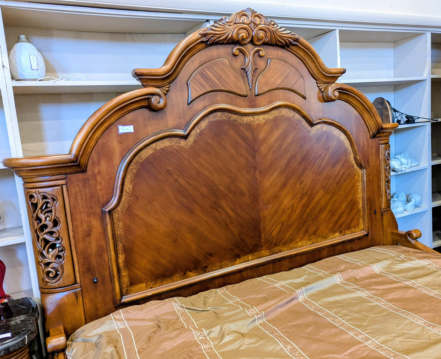AICO BEDROOM SET