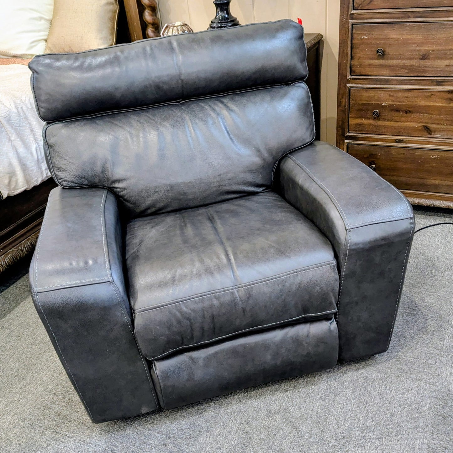 CHEERS RECLINER