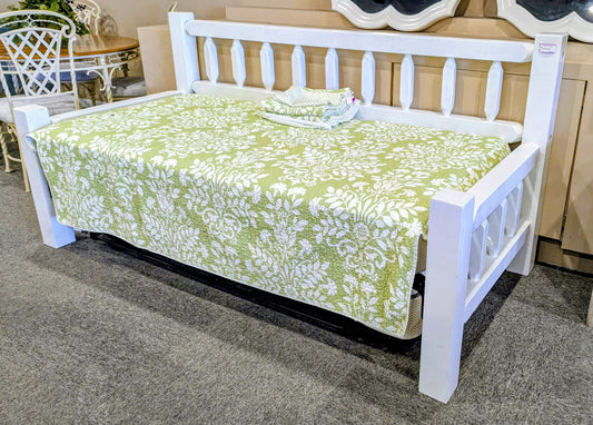 DAYBED