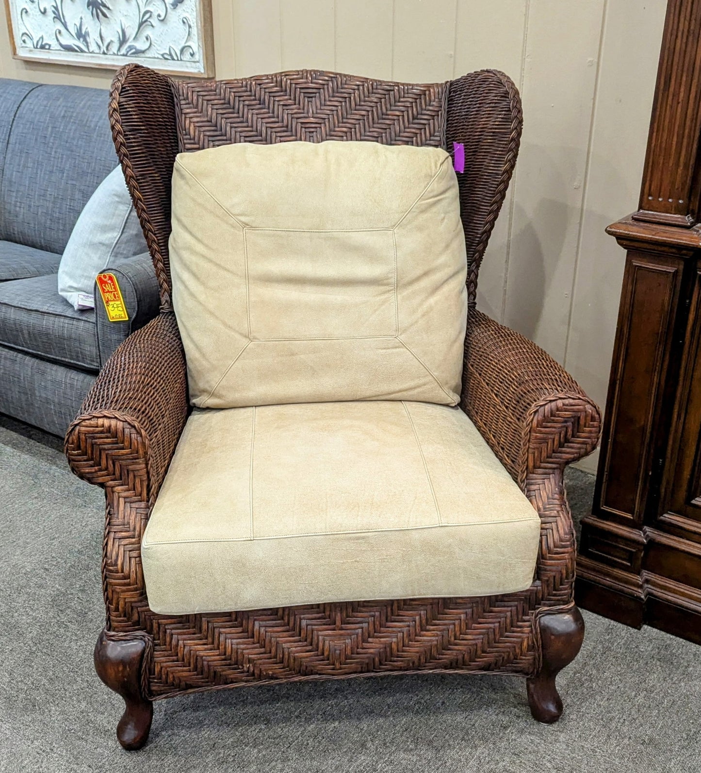 WICKER CHAIR
