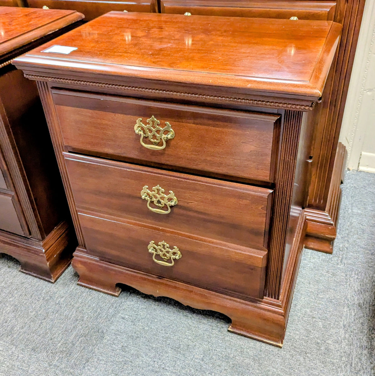 AMERICAN DREW NIGHTSTAND