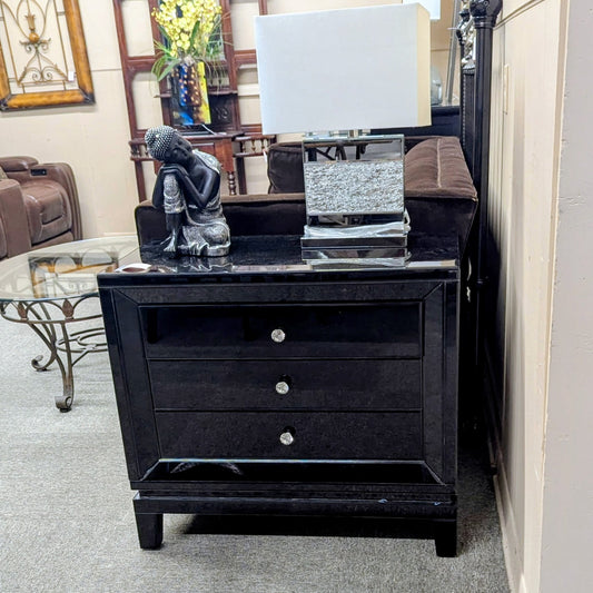 NIGHTSTAND
