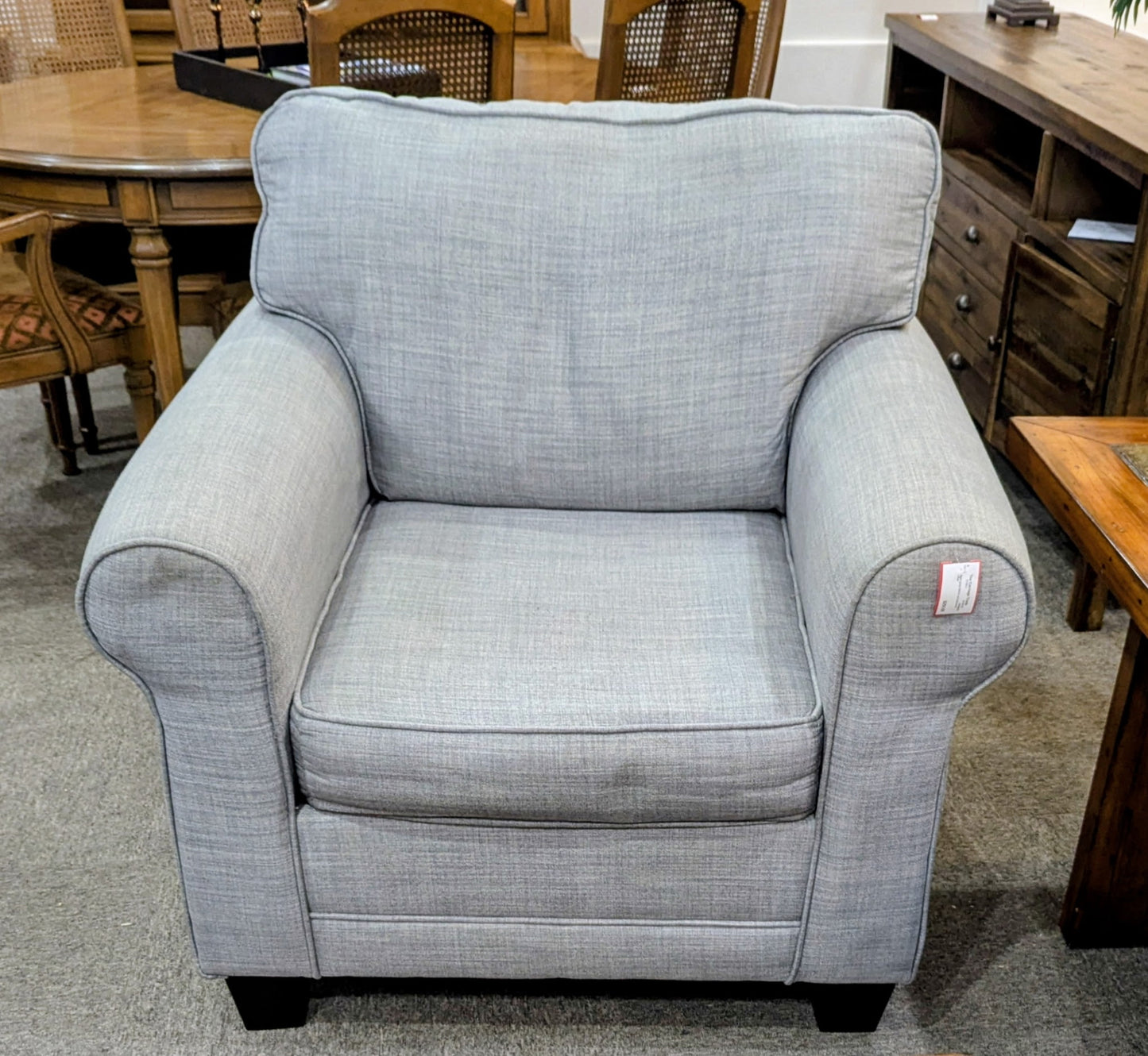 HUGHES CHAIR