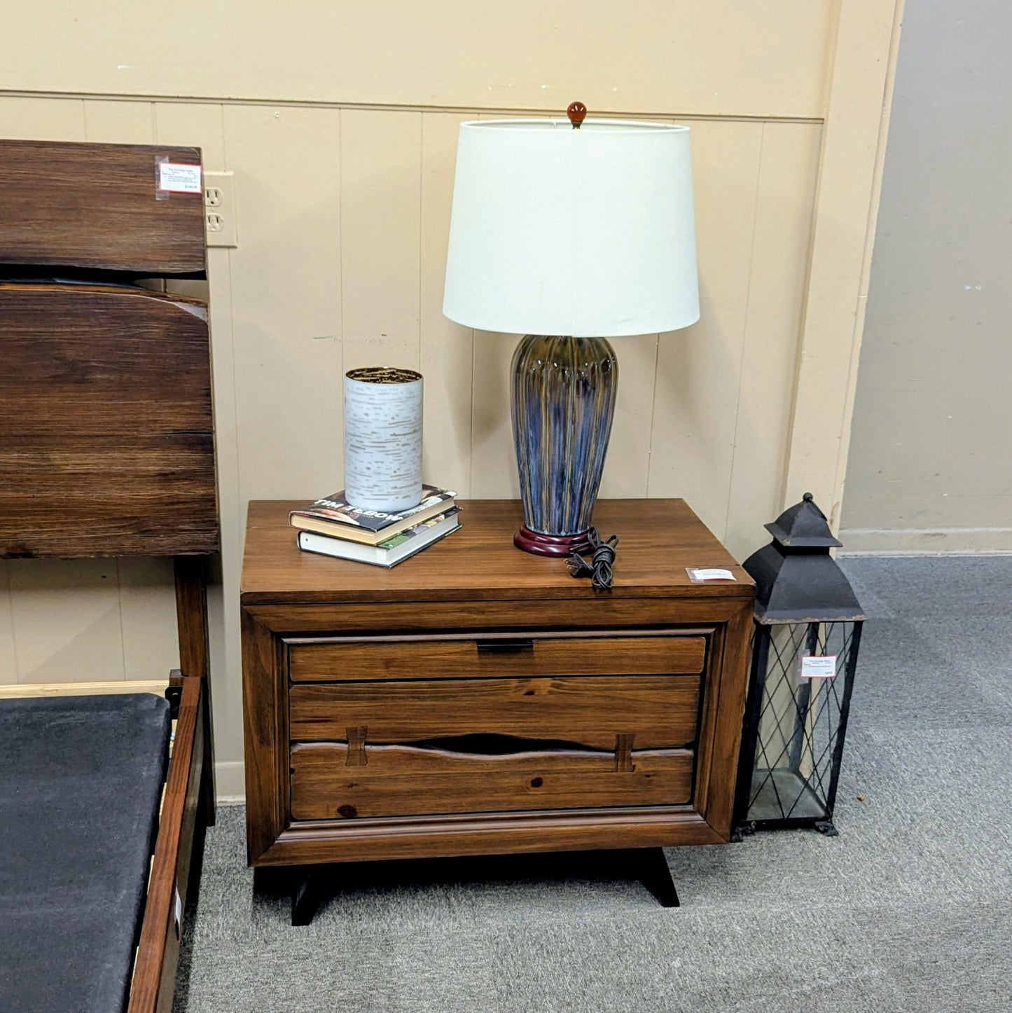 BEDROOM SET