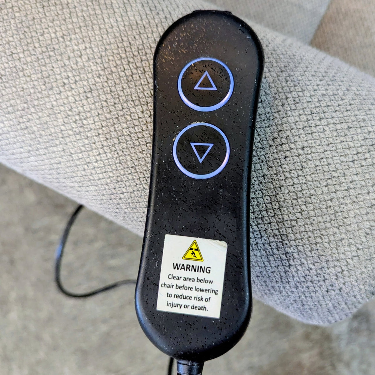 LIFT CHAIR