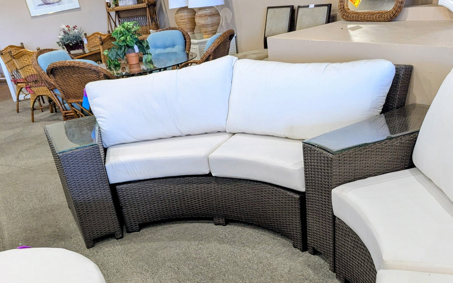 PALM CASUAL PATIO LIVING