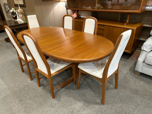 BENNY LINDEN DINING