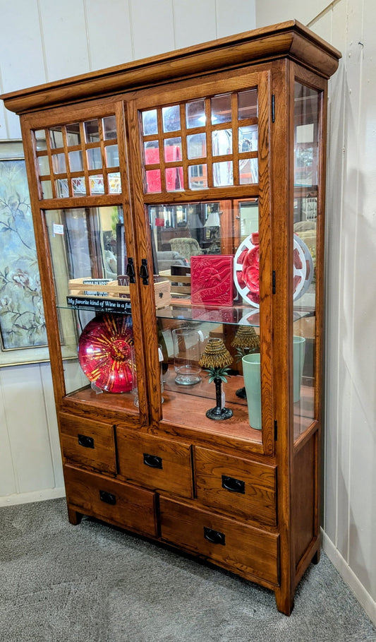 CHINA HUTCH
