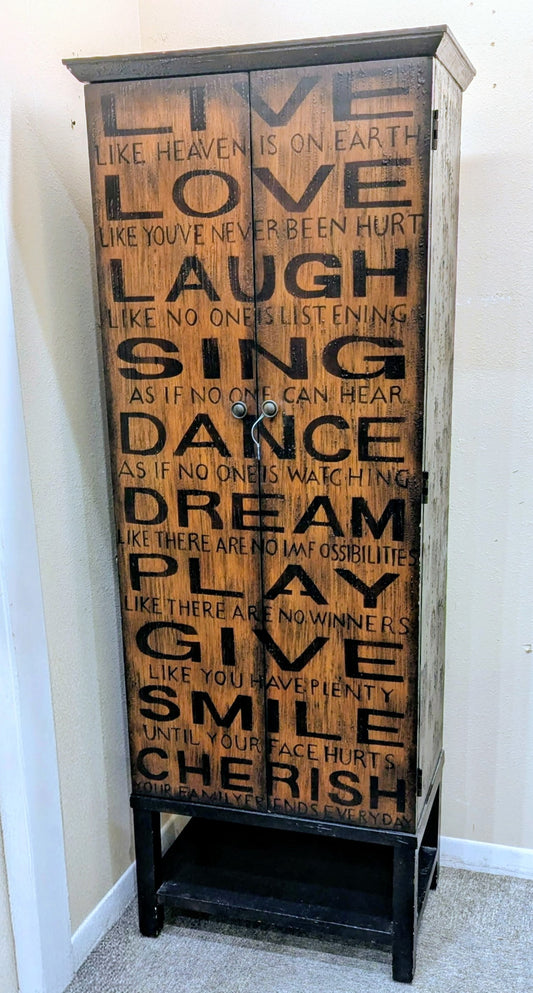 CABINET
