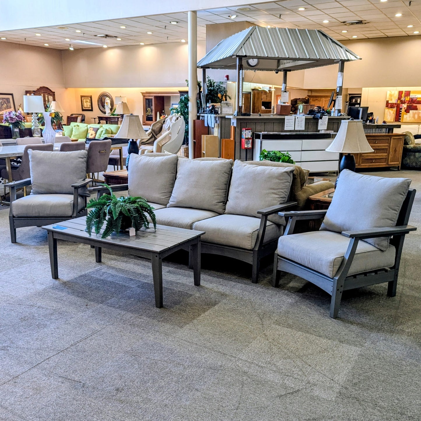 ASHLEY PATIO LIVING