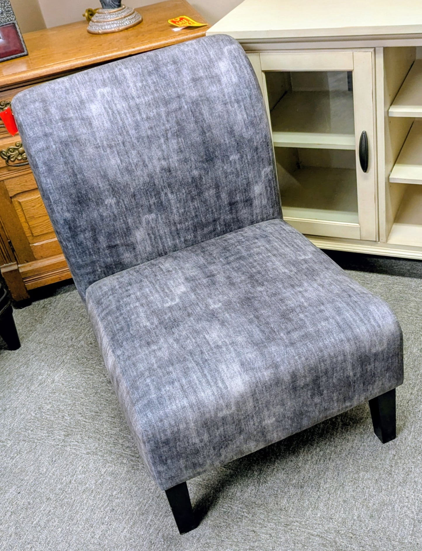 SIDE CHAIR
