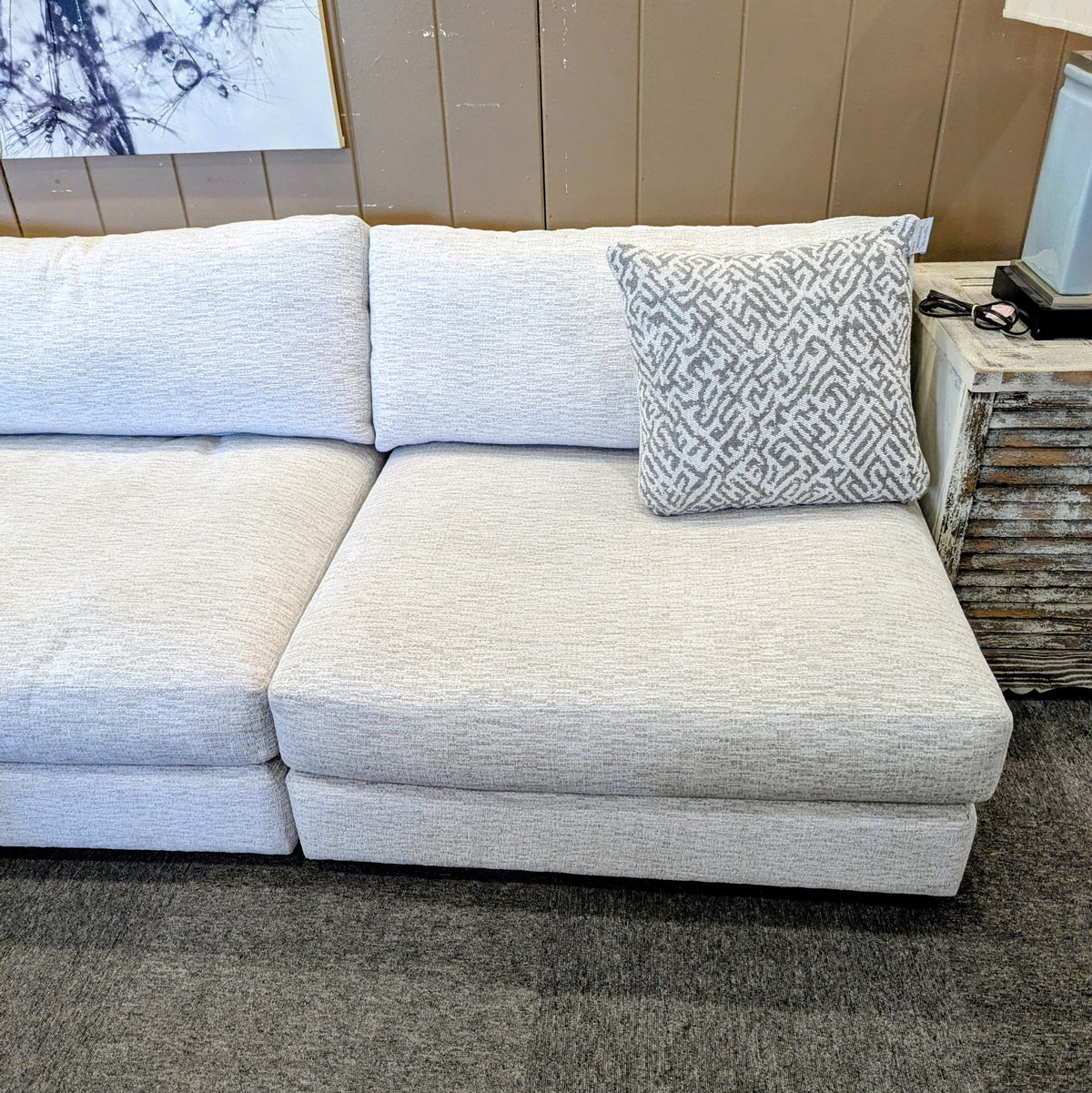 RTG SECTIONAL