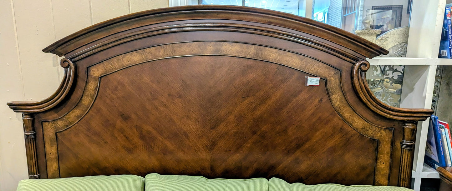 HARDENS BEDROOM SET
