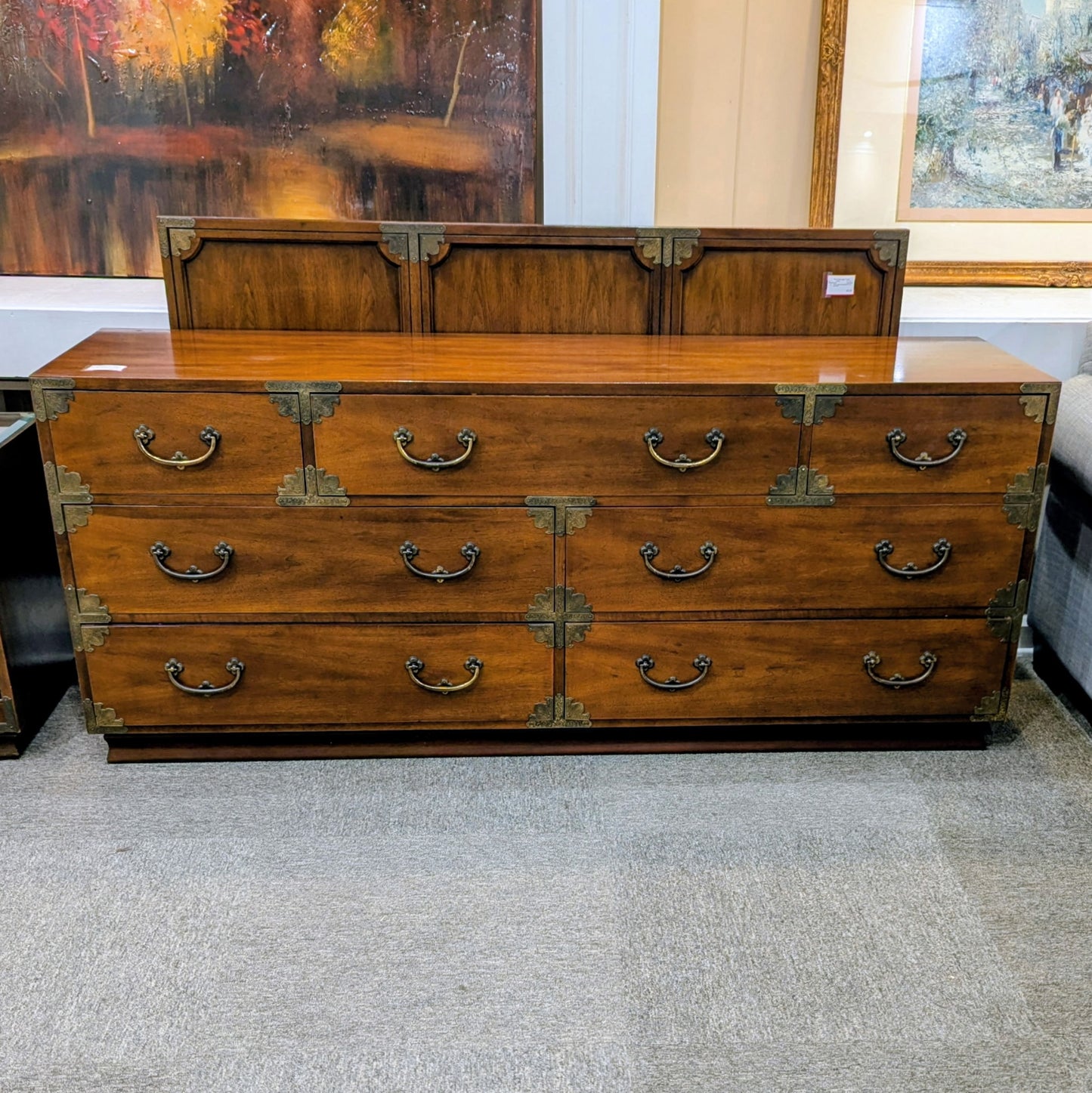 HENREDON DRESSER