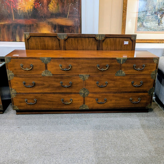 HENREDON DRESSER
