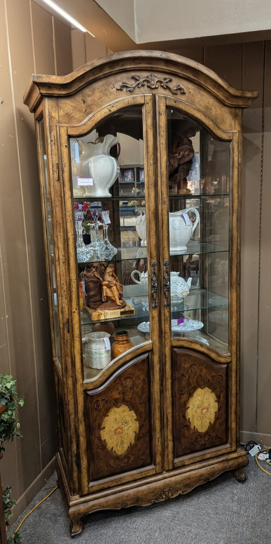 CURIO