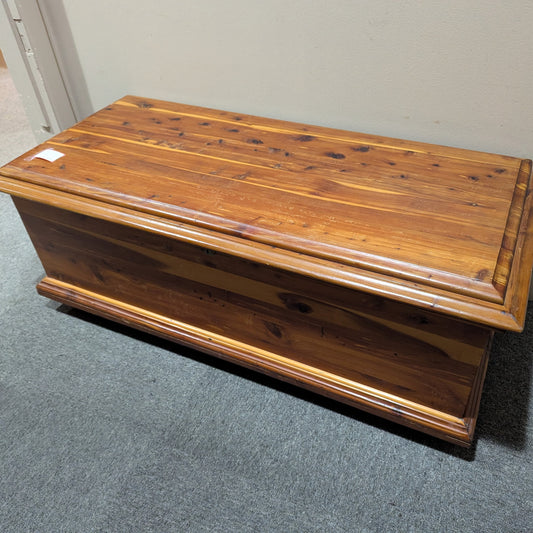CEDAR CHEST