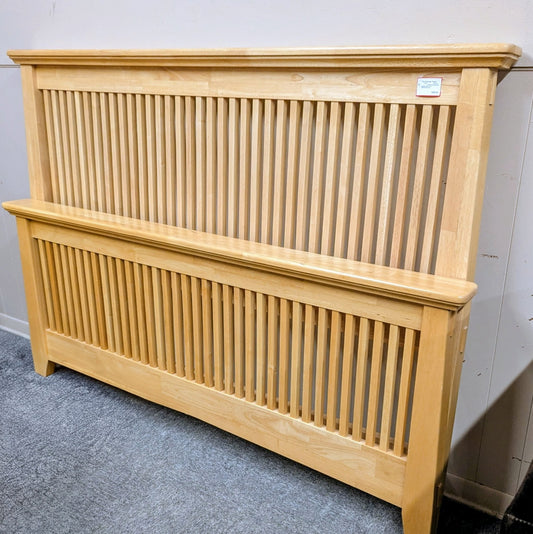 AMERICAN SIGNATURE BED