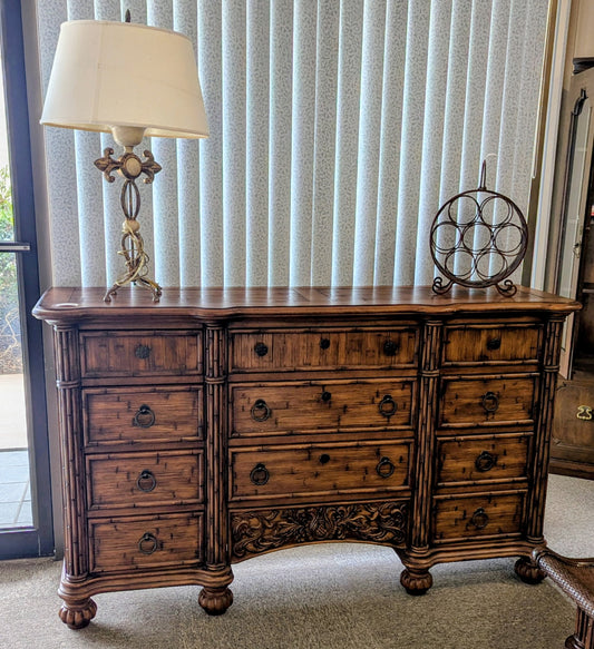 BROYHILL DRESSER