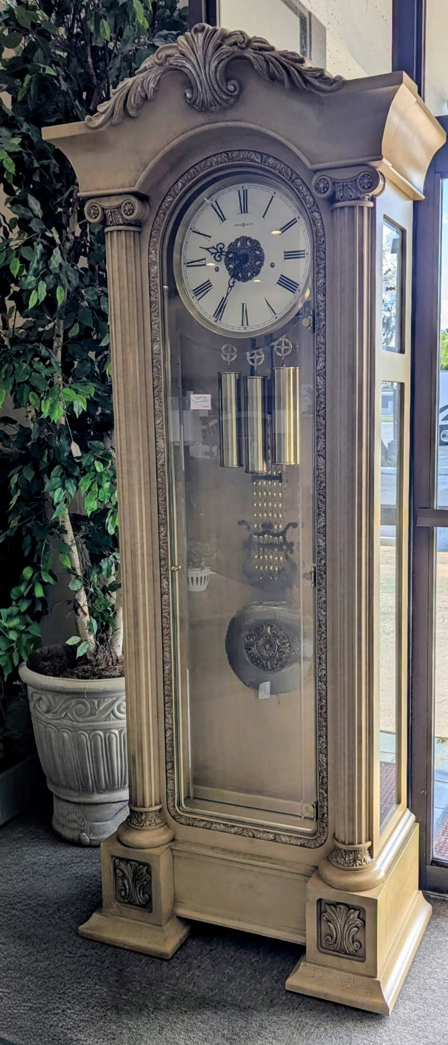 HOWARD MILLER CLOCK