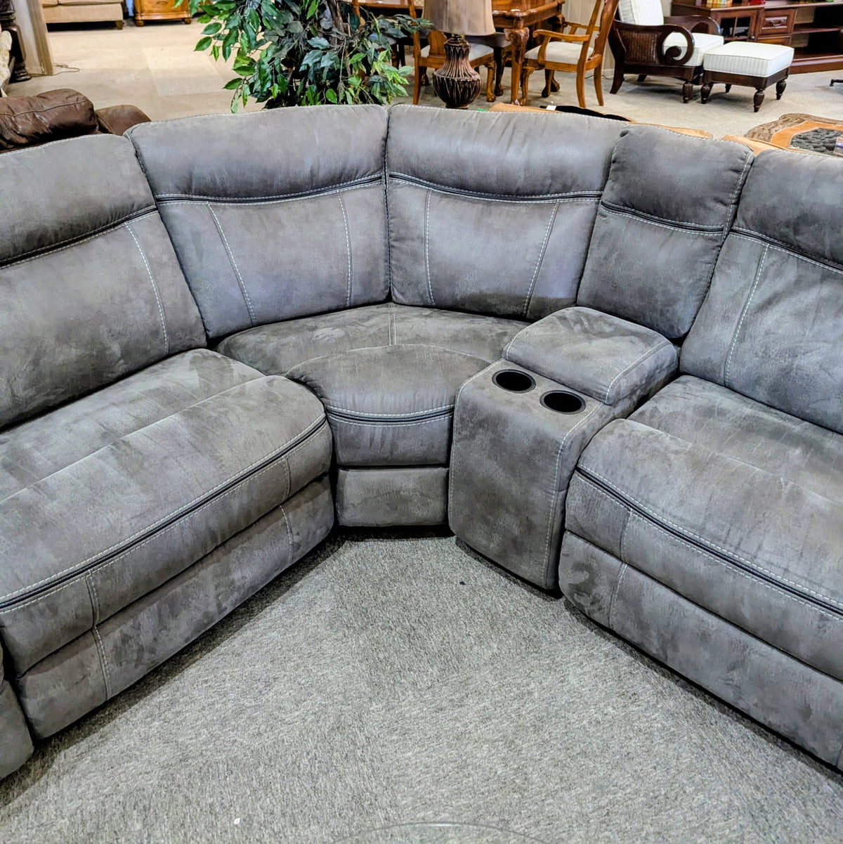 MAN WAH FURN SECTIONAL