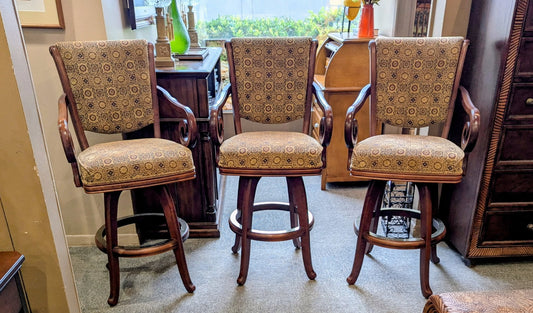 BAR STOOLS