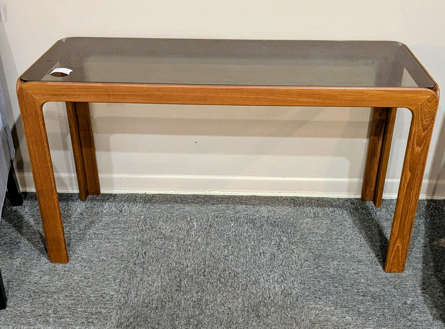 SOFA TABLE