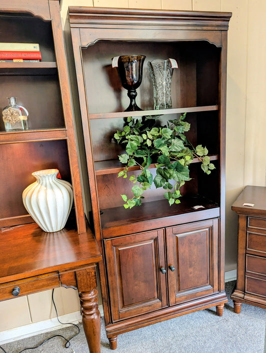 BOOKCASE