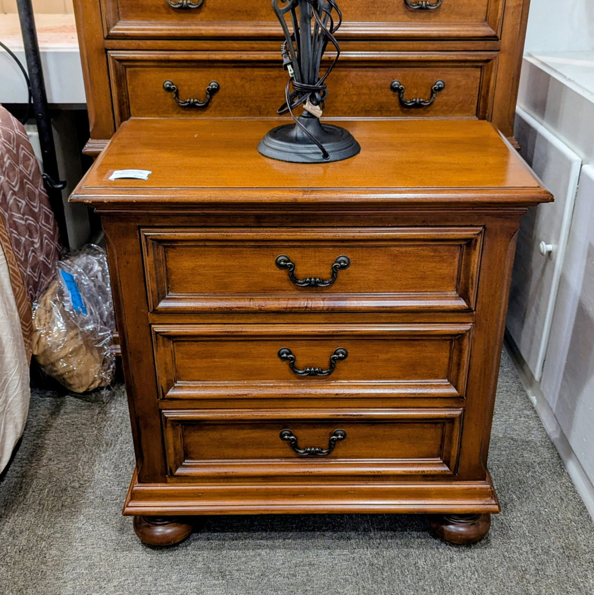 HOOKER NIGHTSTAND