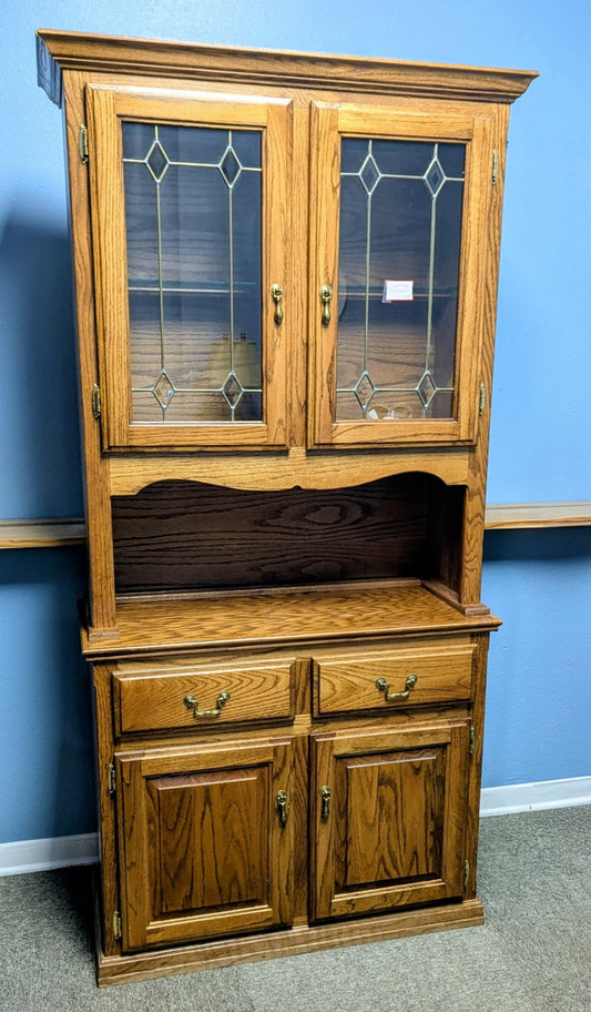 CHINA HUTCH