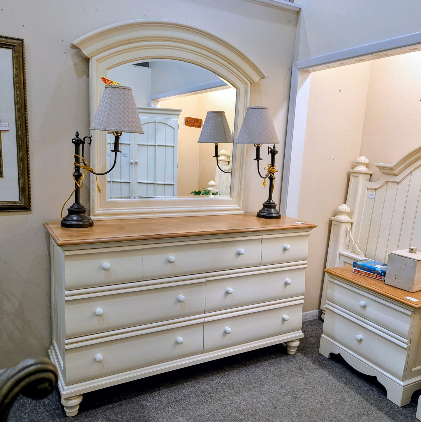 THOMASVILLE BEDROOM SET