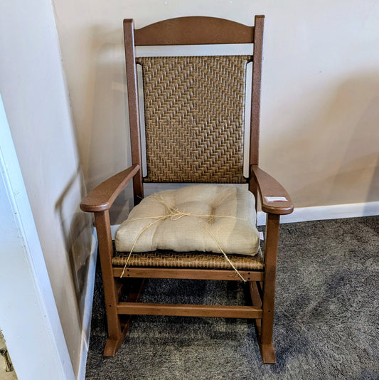 ROCKING CHAIR