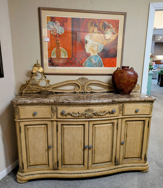 CINDY CRAWFORD BUFFET