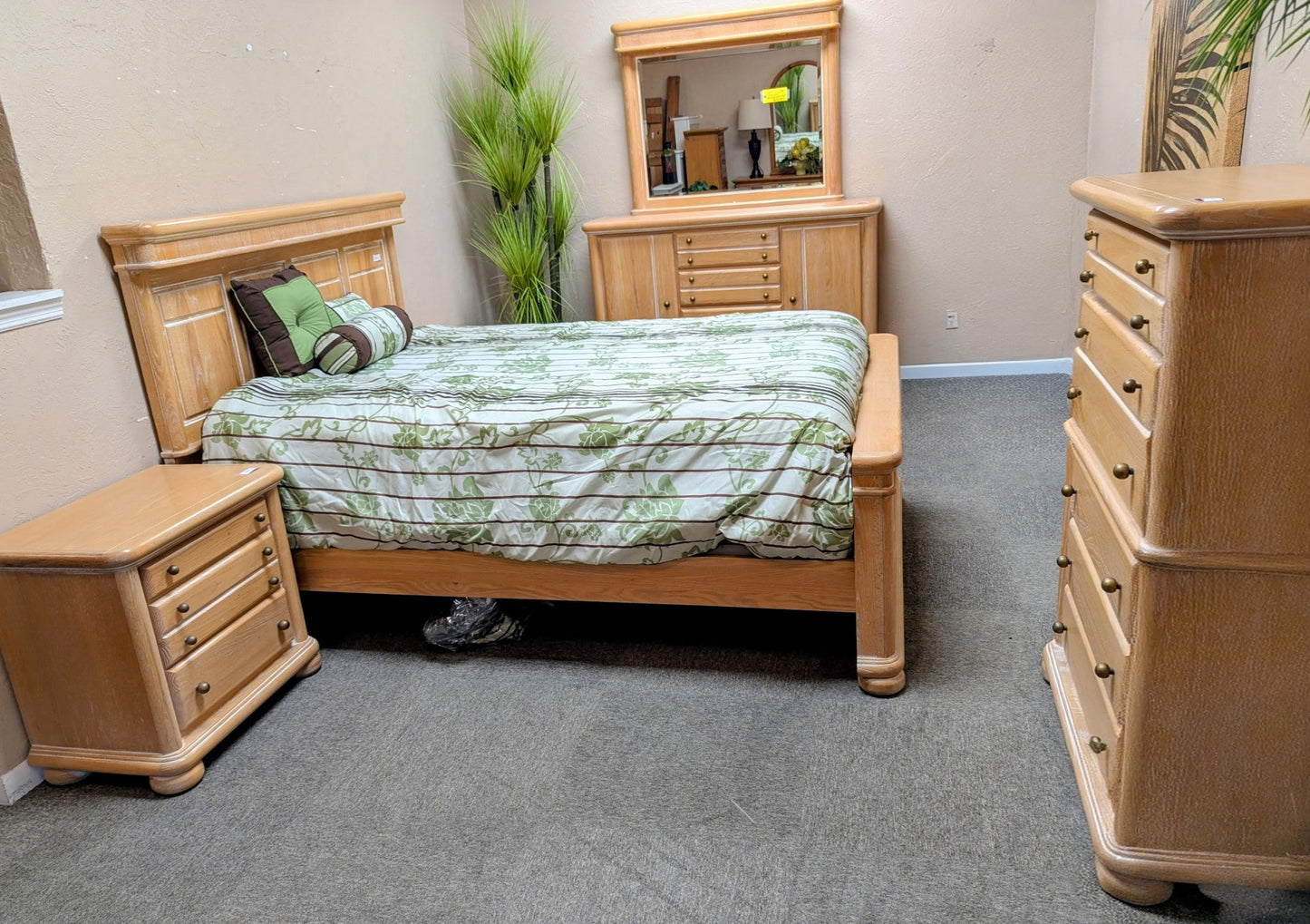 Arbek BEDROOM SET