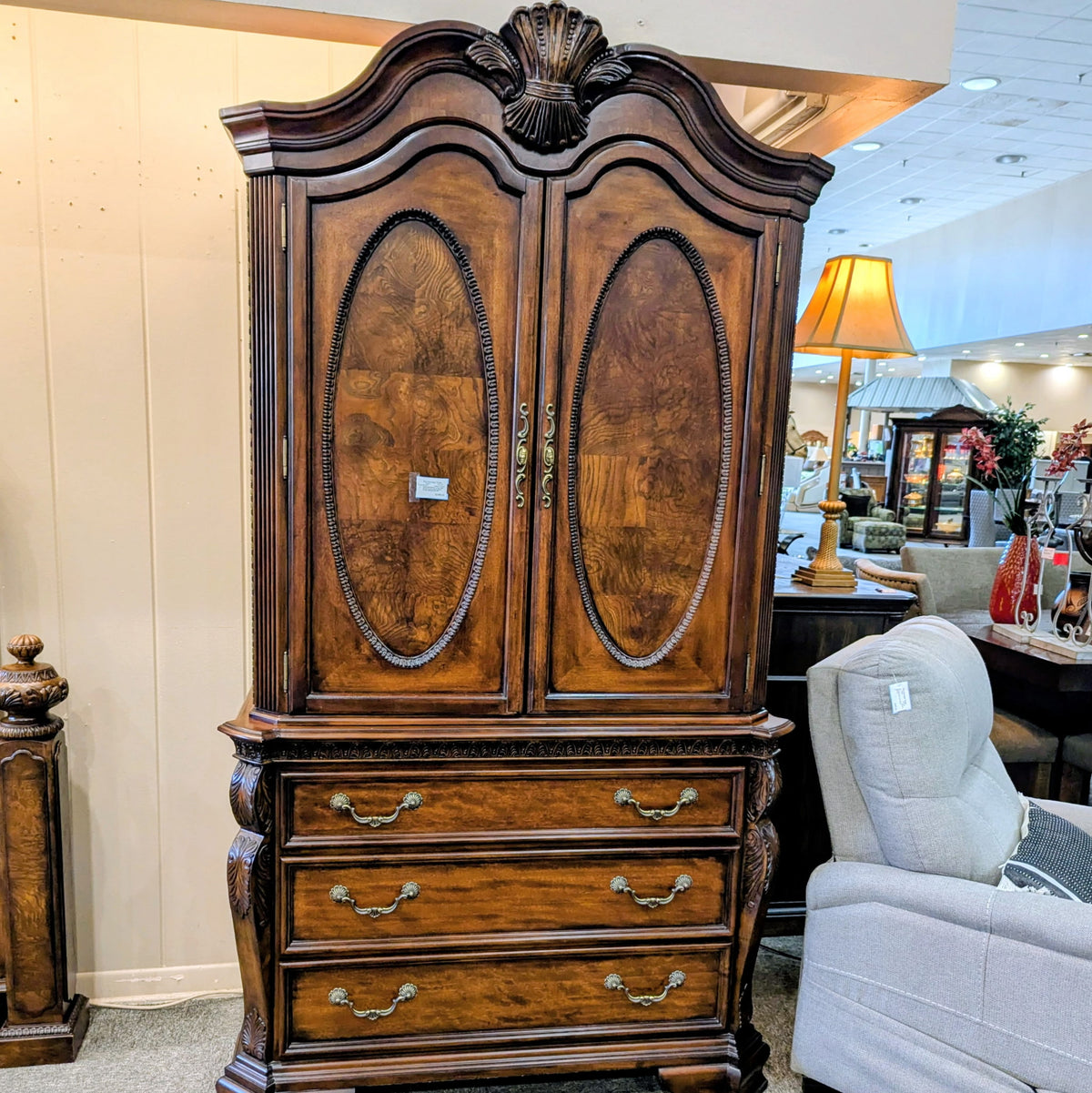 BEDROOM SET