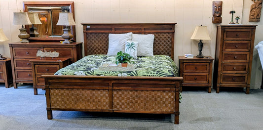 DREXEL BEDROOM SET